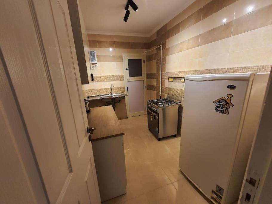 Stylish And Luxurious 2 דירה